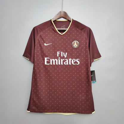 Retro: Paris Saint-Germain Away Kit 06/07