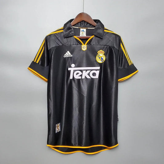 Retro: Real Madrid Away Kit 99/00