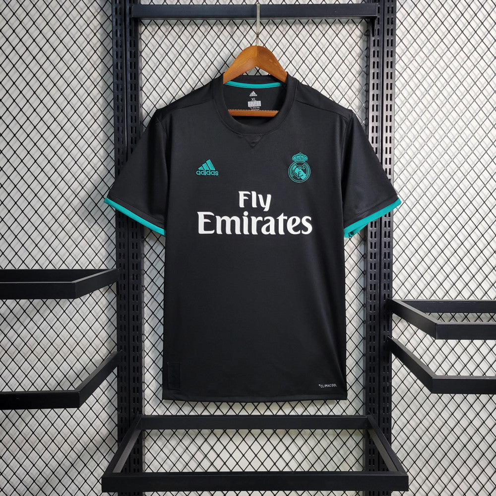 Retro: Real Madrid Away Kit 17/18