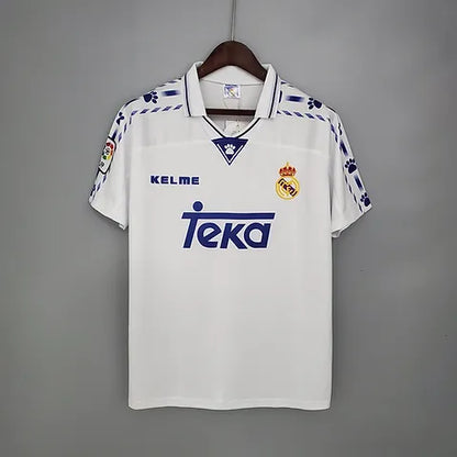 Retro: Real Madrid Home Kit 96/97