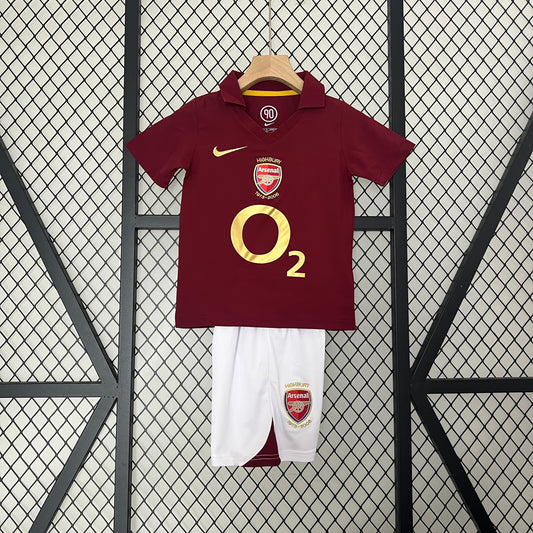 Children’s Set - Arsenal 05/06