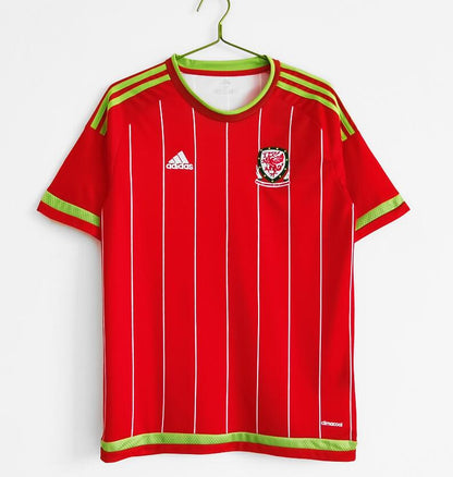 Retro: Wales Home Kit 15/16