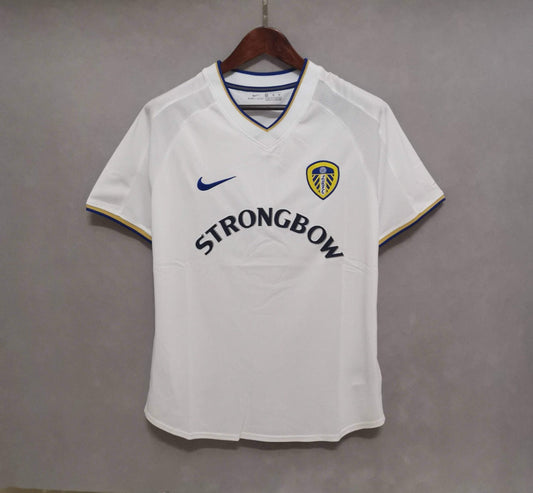 Retro: Leeds United Home Kit 00/01