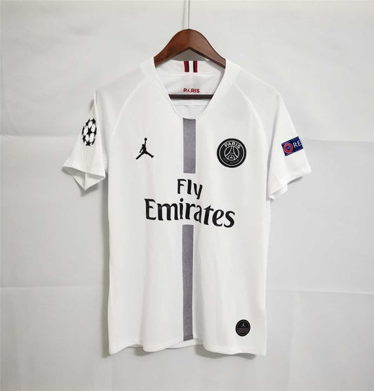 Retro: Paris Saint-Germain Away Kit 18/19