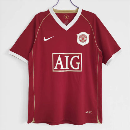 Retro: Manchester United Home Kit 06/07