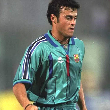 Retro: Barcelona Away Kit 95/97