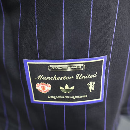 Manchester United TERRACE ICONS Kit 25/26