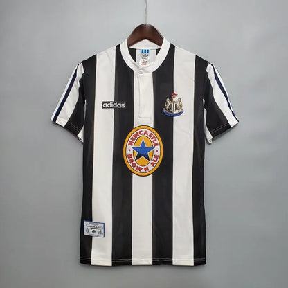 Retro: Newcastle United Home Kit 95/97