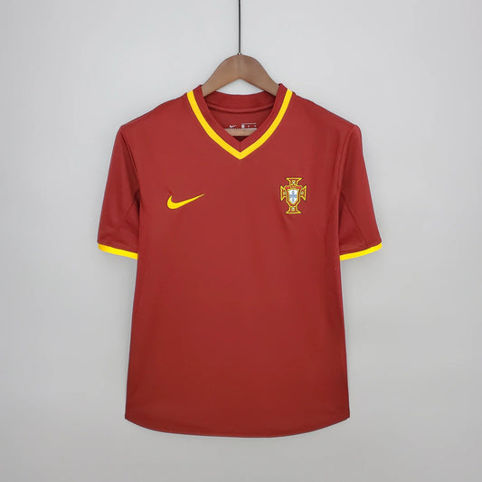 Retro: Portugal Home Kit 99/00