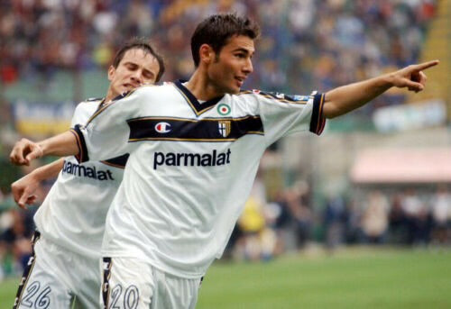 Retro: Parma Away Kit 02/03