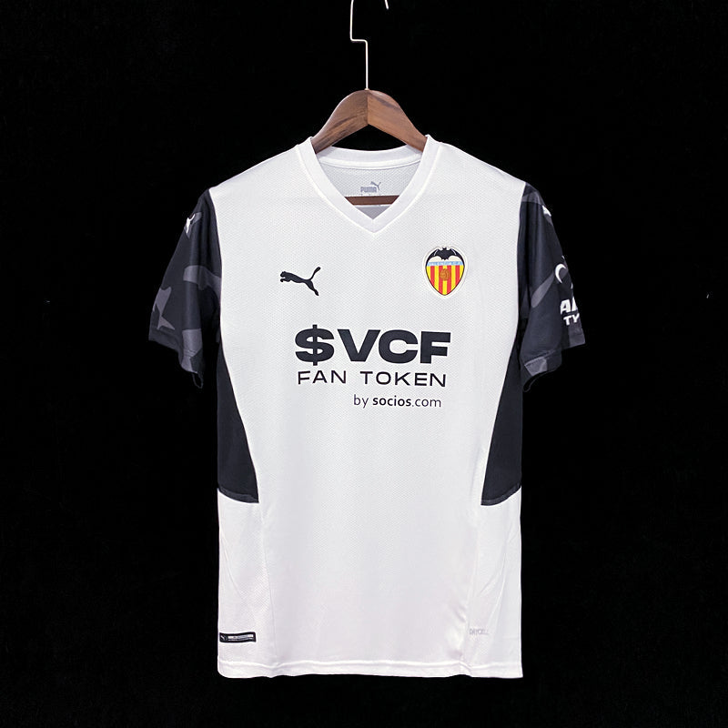 Retro: Valencia Home Kit 21/22