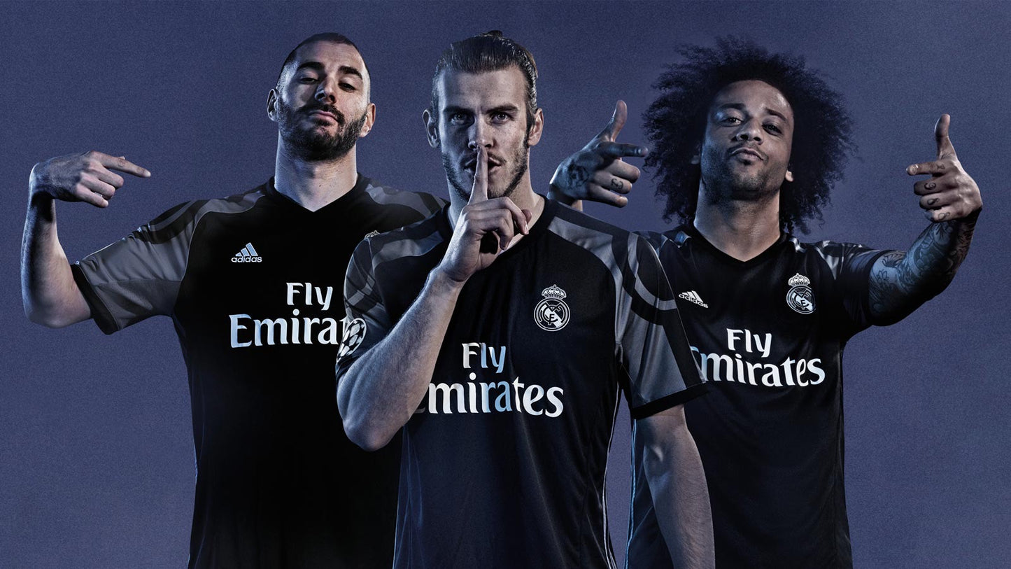 Retro: Real Madrid Third Kit 16/17