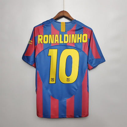 Retro: Barcelona Home Kit 05/06