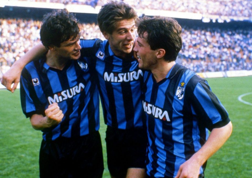 Retro: Inter Milan Home Kit 88/90