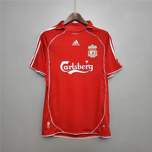 Retro: Liverpool Home Kit 06/07