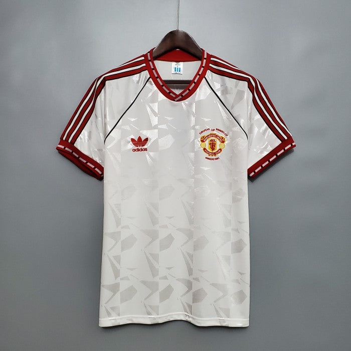 Retro: Manchester United Third Kit 90/91